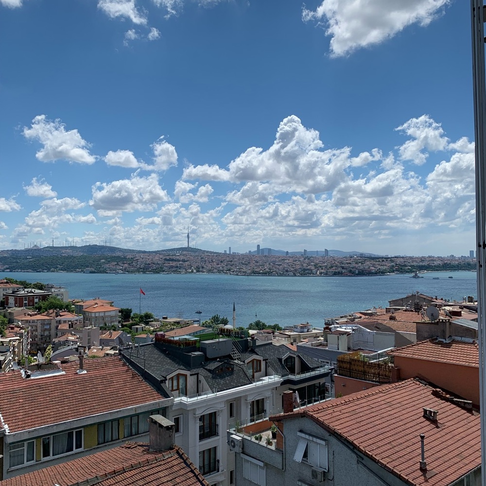 Meet your Posher, Marilena